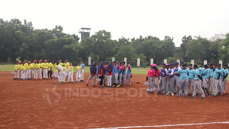 Para atlet kejurda siap untuk berlomba. Copyright: © Fitra herdian/INDOSPORT