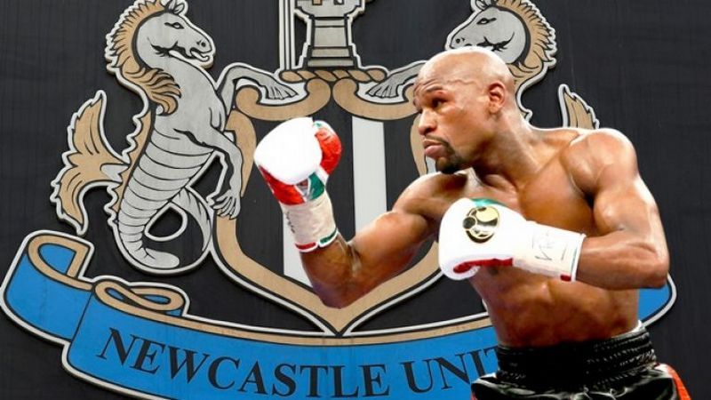 Floyd Mayweather Jr. dikabarkan ingin membeli Newcastle United. Copyright: © joe.co.uk