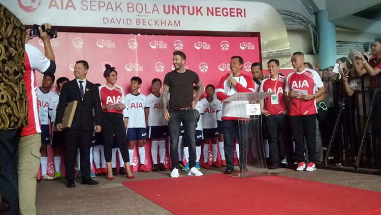 David Beckham dan Imam Nahrawi. Copyright: © INDOSPORT/Annisa Hardjanti