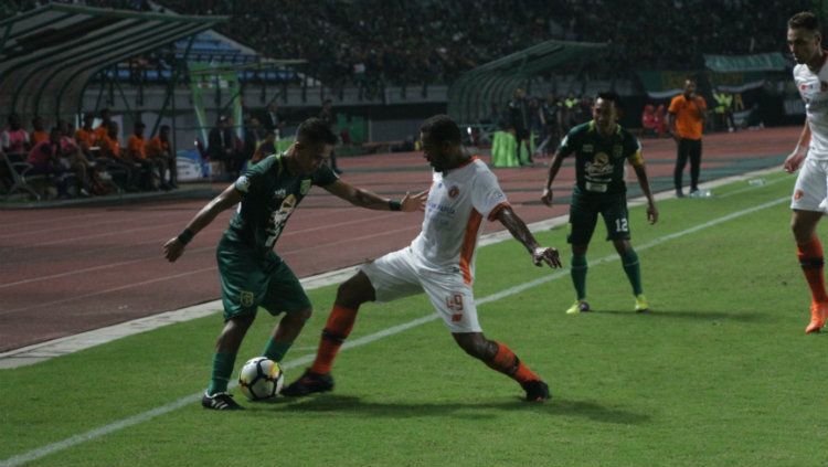 Persebaya. Copyright: © INDOSPORT/Fitra Herdian