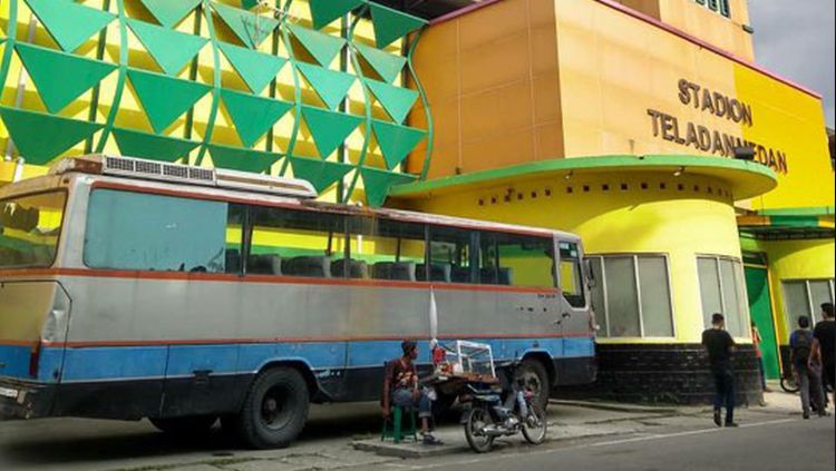 Bus PSMS Medan yang dianggap kurang layak. Copyright: © mafiawasit/Twitter