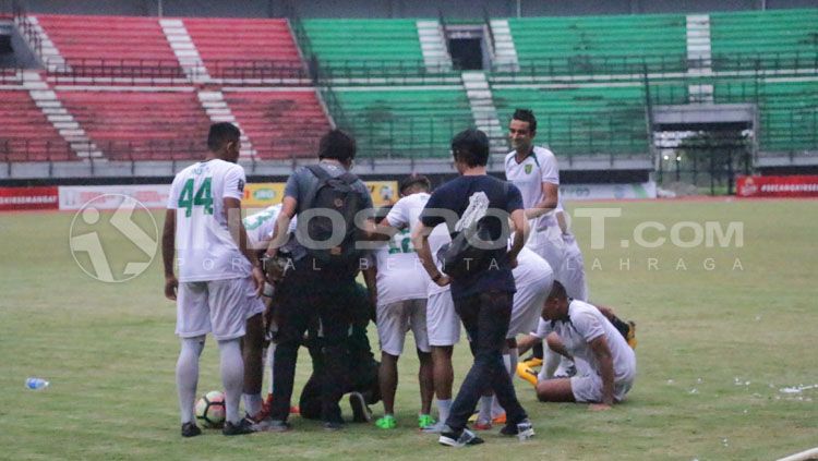 Persebaya Surabaya saat sedang latihan. Copyright: © Fitra Herdian/INDOSPORT