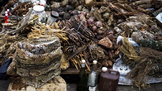 Sihir di sepakbola Afrika Copyright: © Wanderlust and Lipstick