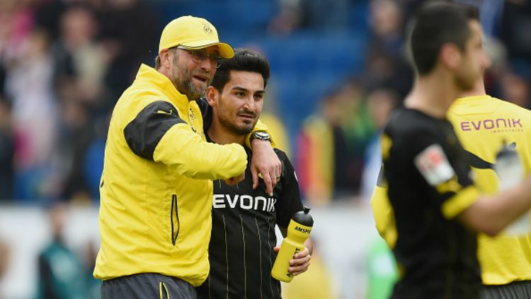 Jurgen Klopp dan Ilkay Gundogan Copyright: © Getty Images
