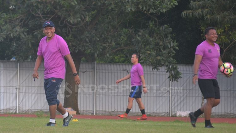 Rahmad Darmawan latihan bersama timnya Sriwijaya FC. Copyright: © Muhammad Effendi/INDOSPORT
