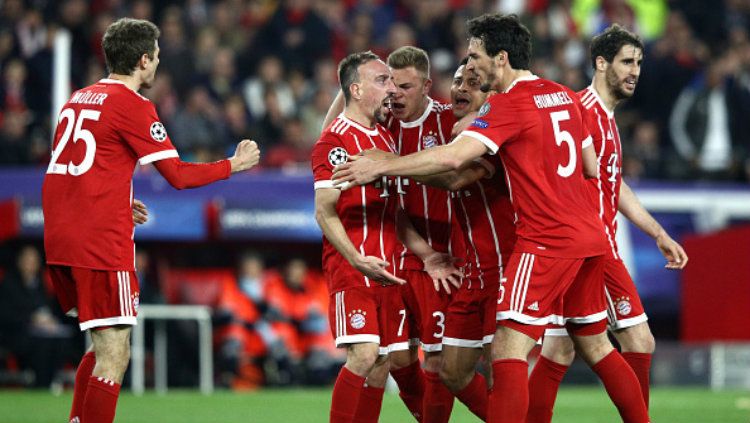 Selebrasi para pemain Bayern Munchen. Copyright: © Getty Images
