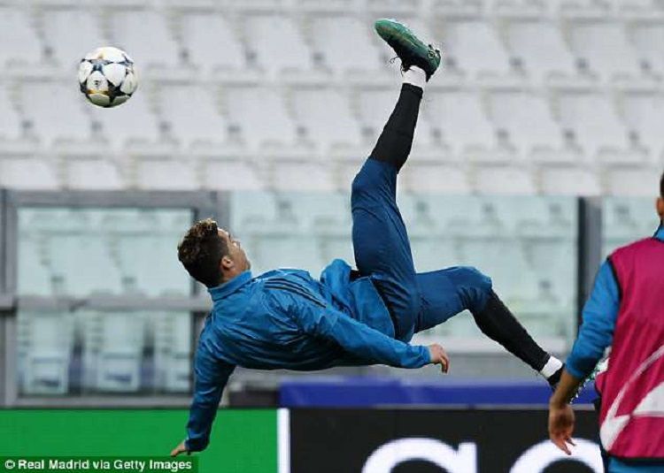Ronaldo Copyright: © Daily Mail