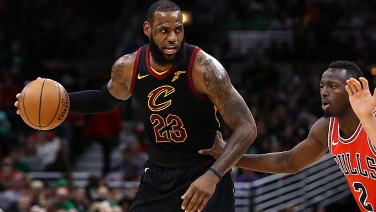 LeBron James besar kemungkinan meninggalkan Cleveland Cavaliers pada akhir musim nanti. Copyright: © Getty Images