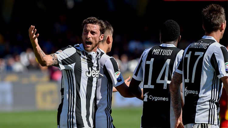 Para pemain Juventus merayakan gol. Copyright: © Getty Image