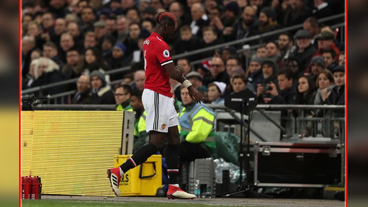 Jose Mourinho dan Paul Pogba. Copyright: Â© INDOSPORT