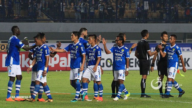 Persib Bandung setelah melawan PS TIRA. Copyright: © liga-indonesia.id