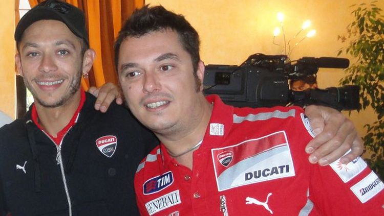 Uccio dan Valentino Rossi saat di Ducati. Copyright: © Getty Image