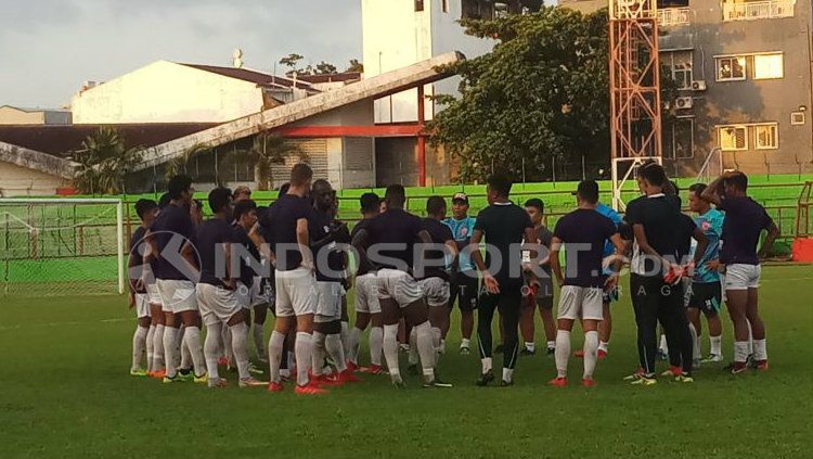 Latihan PSM Makassar. Copyright: © Wira Wahyu Utama/INDOSPORT