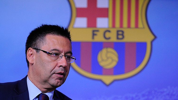 Presiden Barcelona, Josep Maria Bartomeu dituduh telah melakukan korupsi. Situasi ini pun bisa saja memengaruhi masa depan Lionel Messi. Copyright: © Getty Images