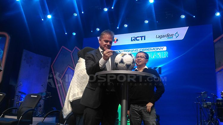 RCTI kembali menyiarkan Piala AFF 2018. Copyright: © Zainal Hasan/INDOSPORT