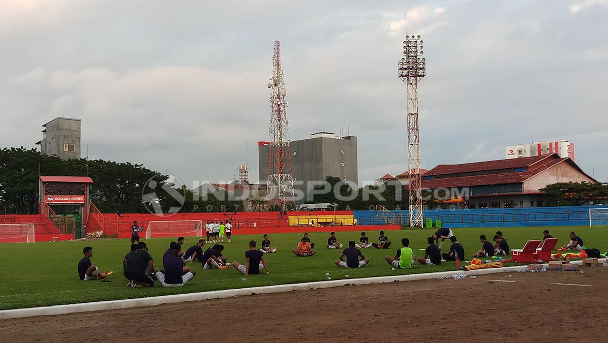 Sesi latihan PSM Makassar. Copyright: © Wira Wahyu Utama/INDOSPORT.COM