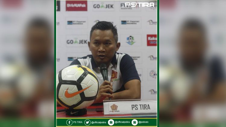 sesi konferensi pers melawan PSM Makassar, Jumat (20/04/18) Copyright: Â© Wira Wahyu Utama/INDOSPORT