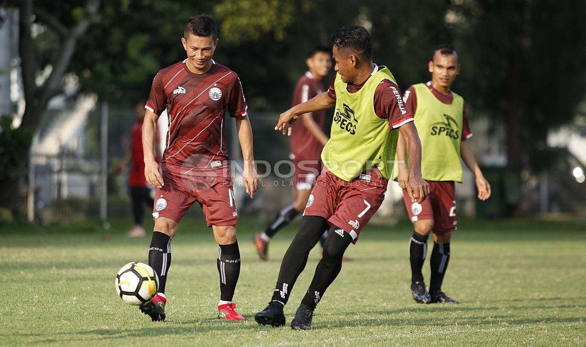 Ismed Sofyan dan Ramdani Lestaluhu saat berlatih bersama. Copyright: © Herry Ibrahim/INDOSPORT