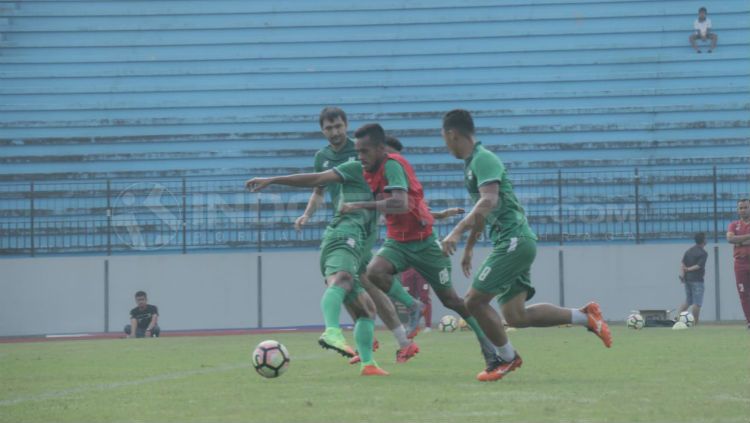 PSMS Medan saat sedang latihan. Copyright: © Kesuma Ramadhan/INDOSPORT