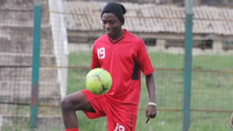 Aboud Omar, pemain yang dipecat gara-gara suka berkata vulgar. Copyright: &copy; Timothy Olobulu