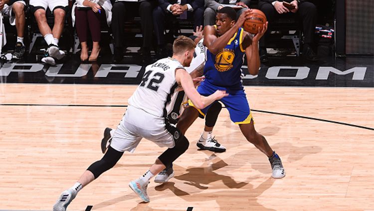 San Antonio Spurs vs Golden State Warriors. Copyright: © Getty Images