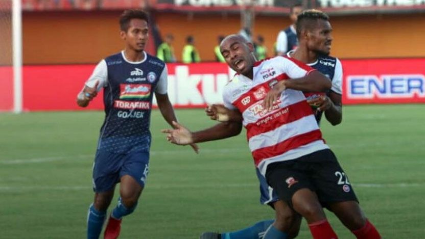 Madura United vs Arema FC Copyright: © Twitter@MaduraUnitedFC
