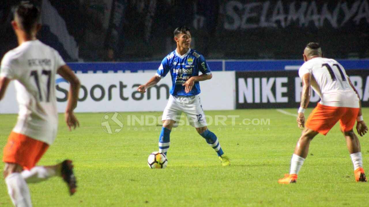 Persib Bandung vs Borneo FC. Copyright: © Arif Rahman/INDOSPORT.COM