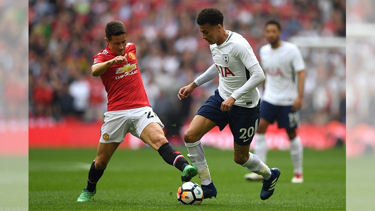 Gol Ander Herrera memastikan Manchester United mencapai semifnal Piala FA keduanya dalam tiga musim terakhir (21/04/18). Copyright: Â© AP