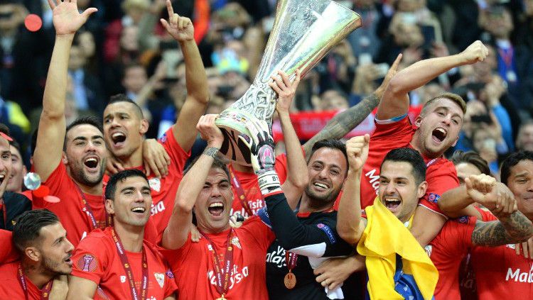 Sevilla memenangkan tiga trofi Liga Europa beruntun di musim lalu. Copyright: © Getty Images