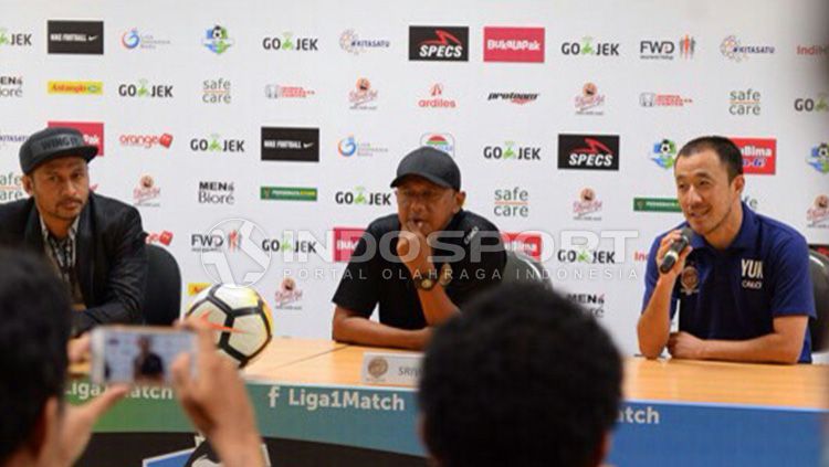 Konfrensi Pers usai laga Copyright: Â© INDOSPORT/Muhammad Effendi