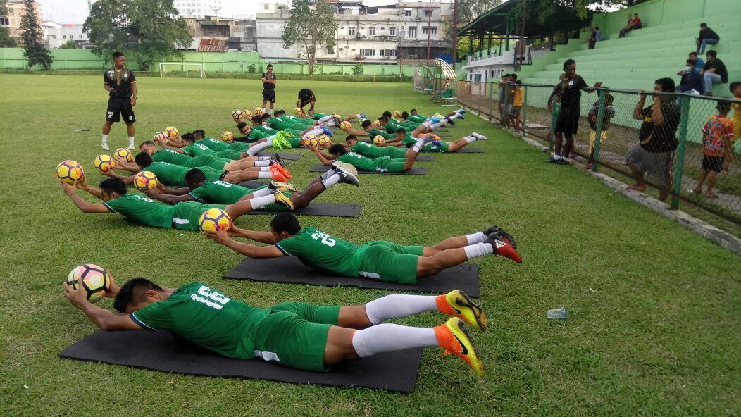 Logo PSMS Medan. Copyright: © Grafis: Eli Suhaeli/INDOSPORT