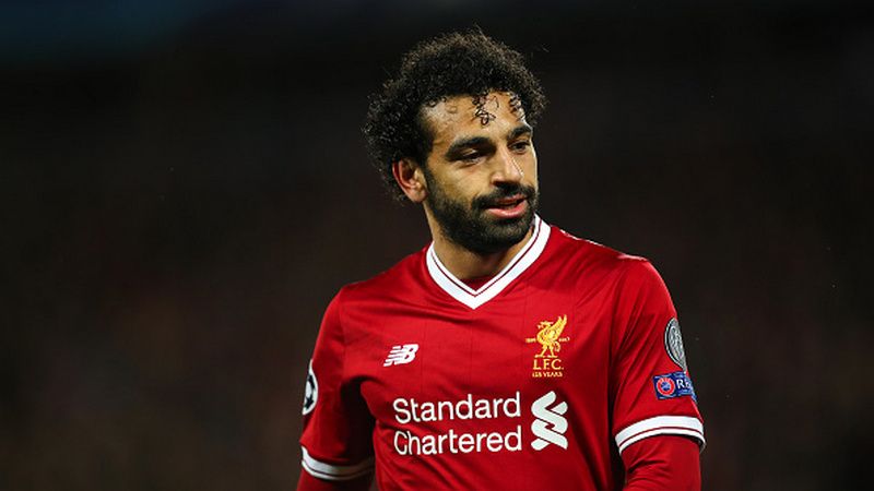 Mohamed Salah (kiri). Copyright: Â© INDOSPORT