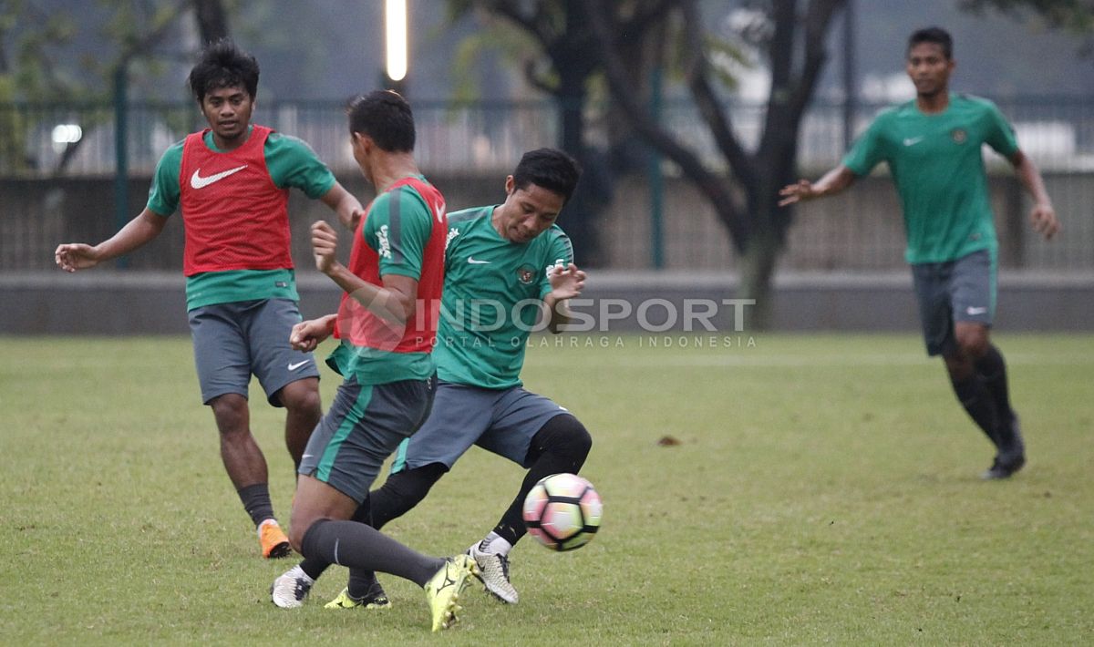 Latihan Timnas U-23 menjelang Asian games 2018. Copyright: © Herry Ibrahim/INDOSPORT.COM