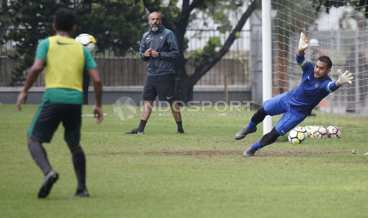 Latihan Timnas U-23 Copyright: © Herry Ibrahim/INDOSPORT.COM