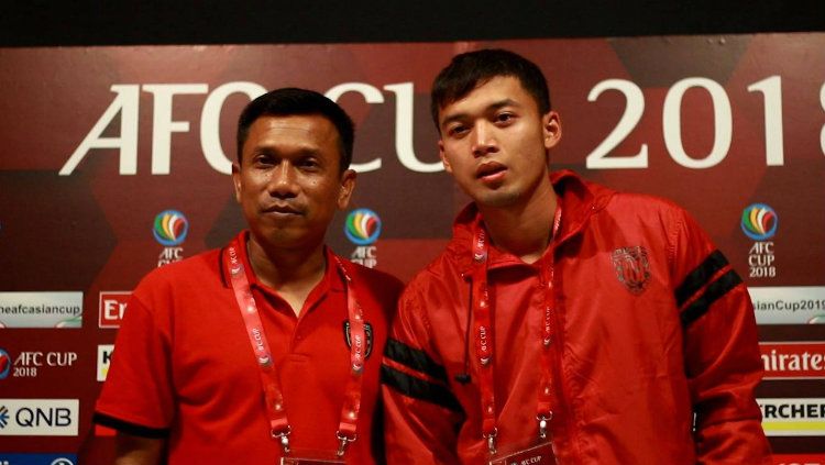 Pelatih Bali United Widodo C Putro (kiri). Copyright: © baliutd.com