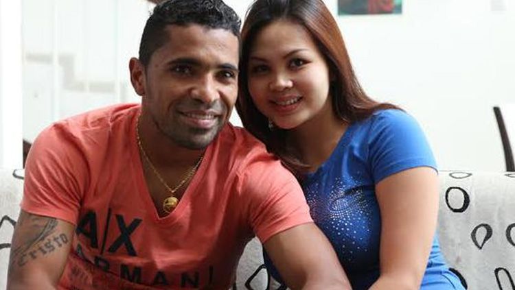 Alberto Goncalves dan istri. Copyright: © liputan6