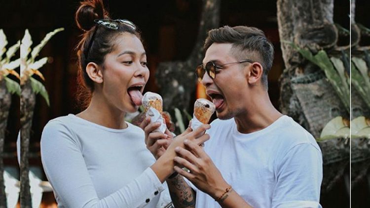 Syamsir Alam dan Bunga Jelitha. Copyright: Â© instagram@syamsir11alam