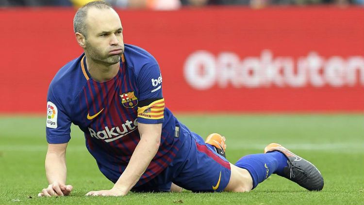 Klub Liga Spanyol (LaLiga), Barcelona, dihantam berbagai kasus akhir-akhir ini. Hal tersebut lantas membuat Andres Iniesta buka suara. Copyright: © Getty Images