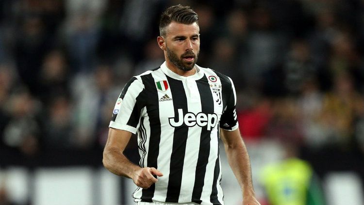 Pemain belakang Juventus, Andrea Barzagli. Copyright: © Getty Image