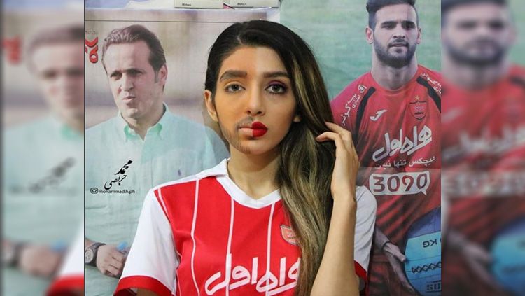 Fans wanita sepakbola Iran Copyright: Â© Infospesial