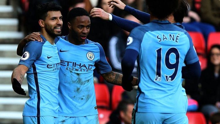 Pemain Man City, Aguero, Sterling, dan Sane. Copyright: © The National