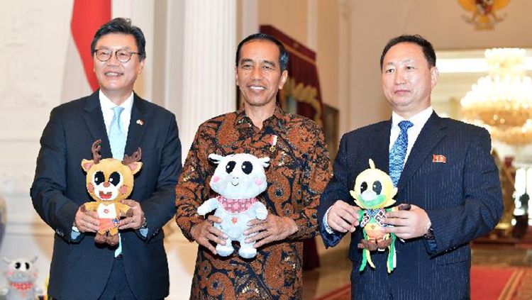 Presiden Jokowi bertemu Dubes Korsel dan Korut. Copyright: Â© Antara