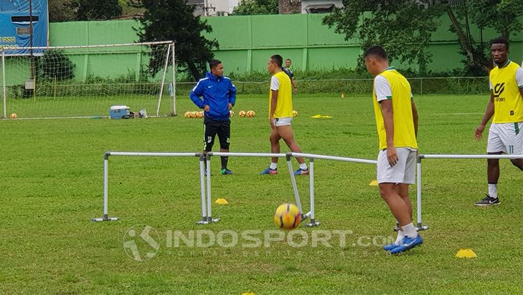 Skuat PSMS Medan saat jalani latihan. Copyright: © INDOSPORT/Kesuma Ramadhan