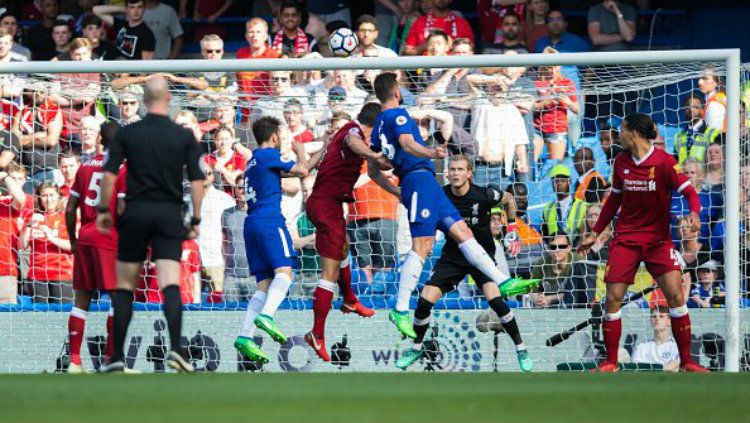 Tandukan Giroud dilaga Chelsea lawan Liverpool Copyright: © LFCPhoto