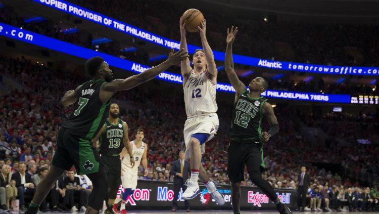 Pertandingan NBA Boston Celtics vs Philadelphia 76ers. Copyright: © INDOSPORT