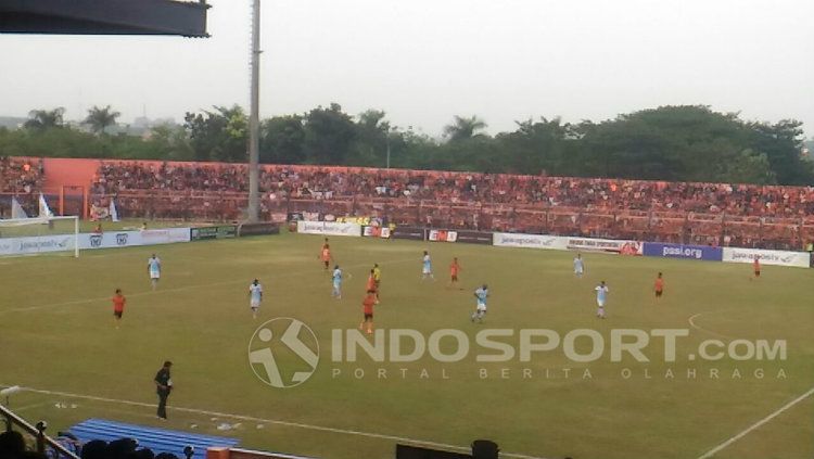 Persibo vs Madura United. Copyright: © INDOSPORT/Zainal Hasan