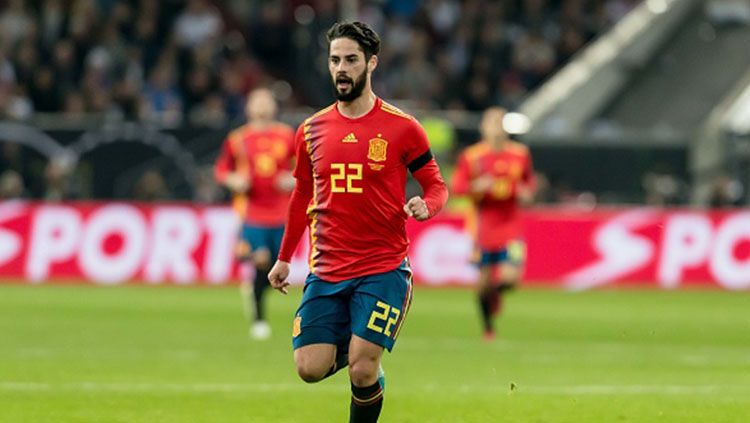 Isco saat berseragam Timnas Spanyol. Copyright: © INDOSPORT