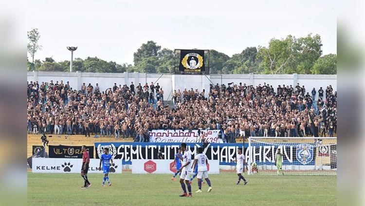 PSPS Riau vs Persita Tangerang Copyright: © Liga Indonesia