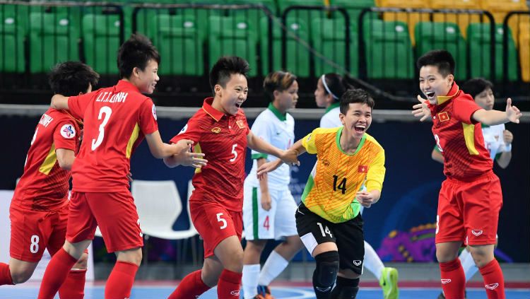 Vietnam melaju ke fase semifinal. Copyright: © AFC