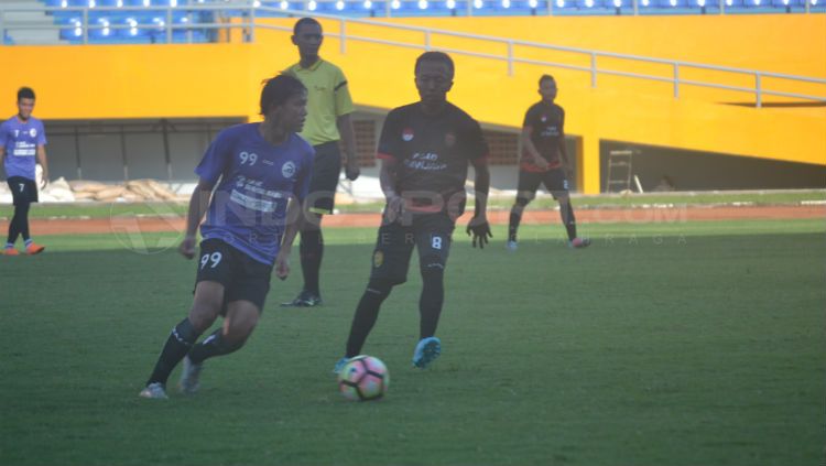 Sesi latihan Sriwijaya FC Copyright: © Muhammad Effendi/INDOSPORT